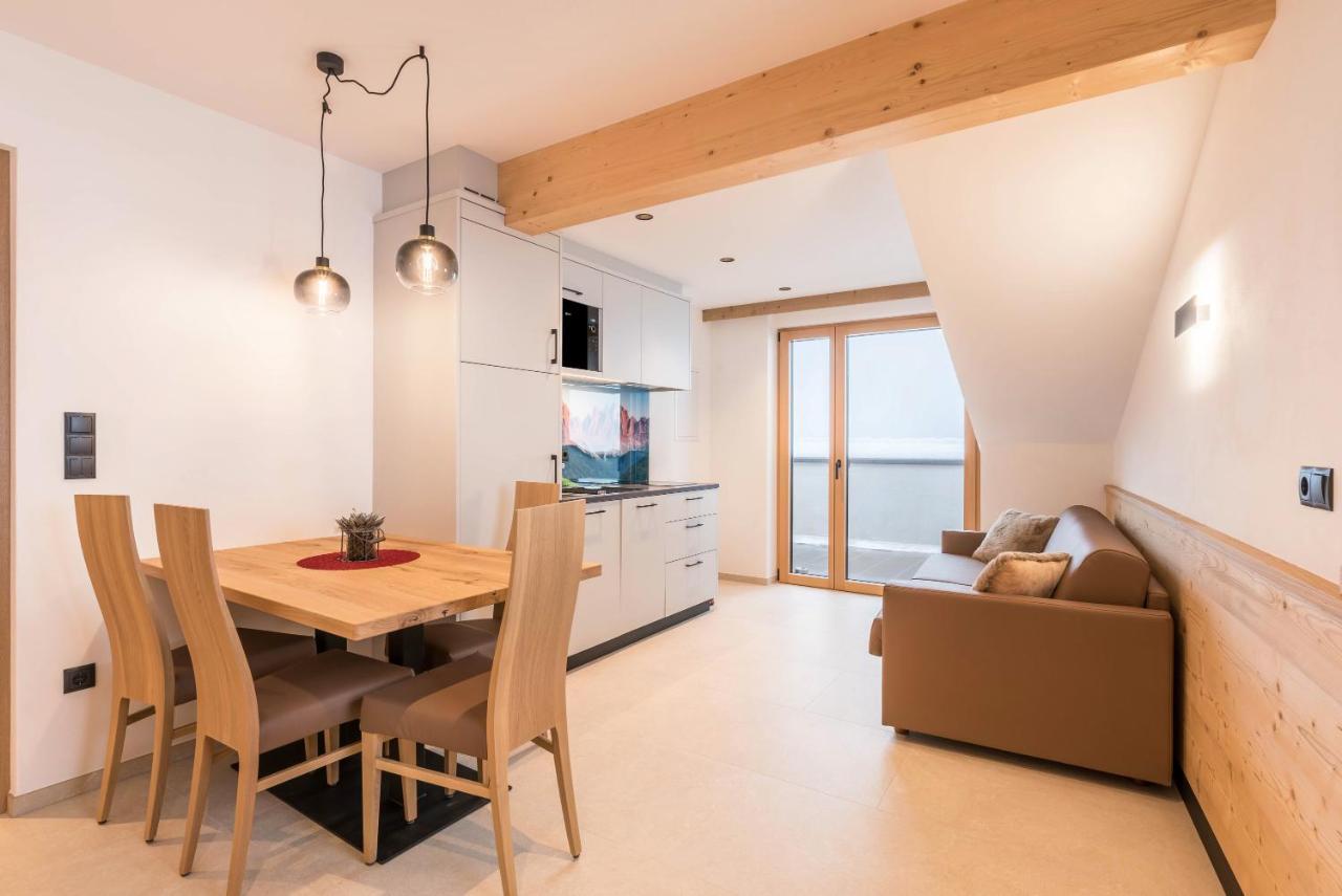 Planerhof Apartment Edelweiss ฟูเนส ภายนอก รูปภาพ